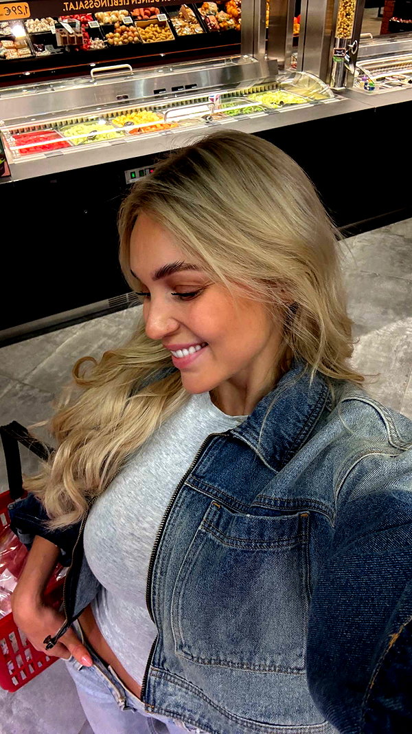alexissshv snapchat image archive image