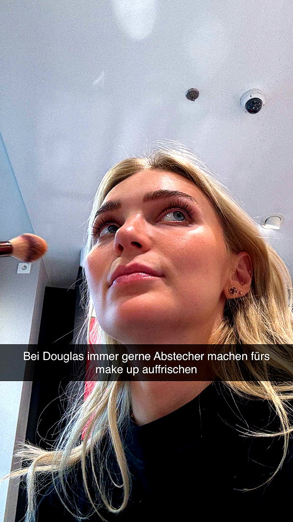 alexissshv snapchat image archive image