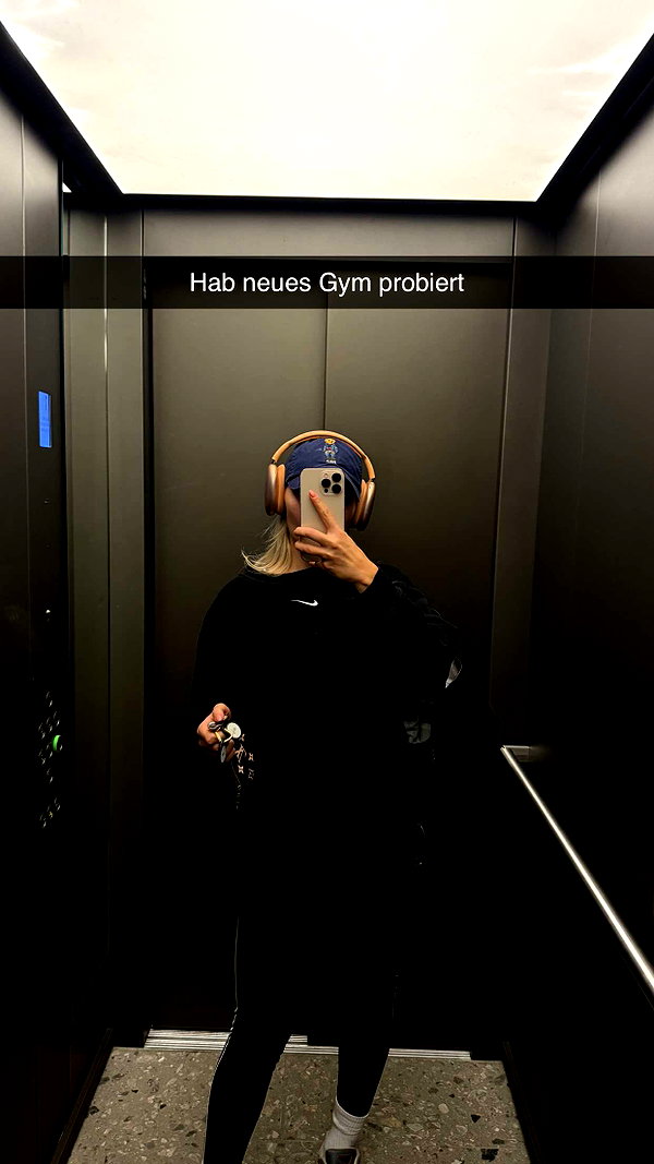 alexissshv snapchat image archive image