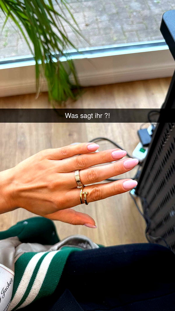 alexissshv snapchat image archive image