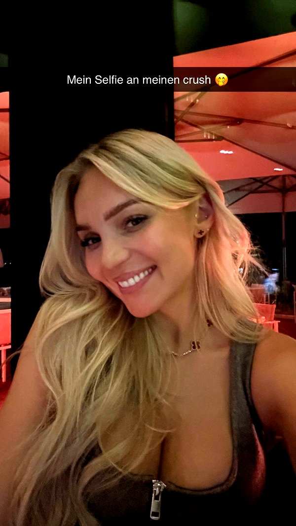 alexissshv snapchat image archive image