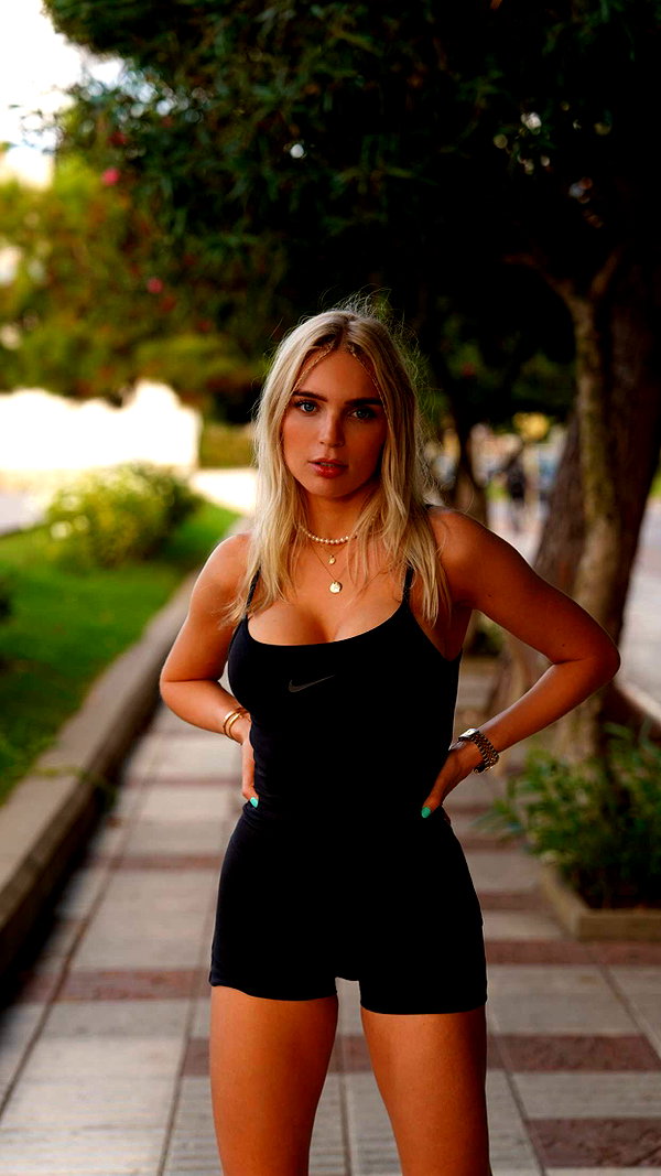 alexissshv snapchat image archive image