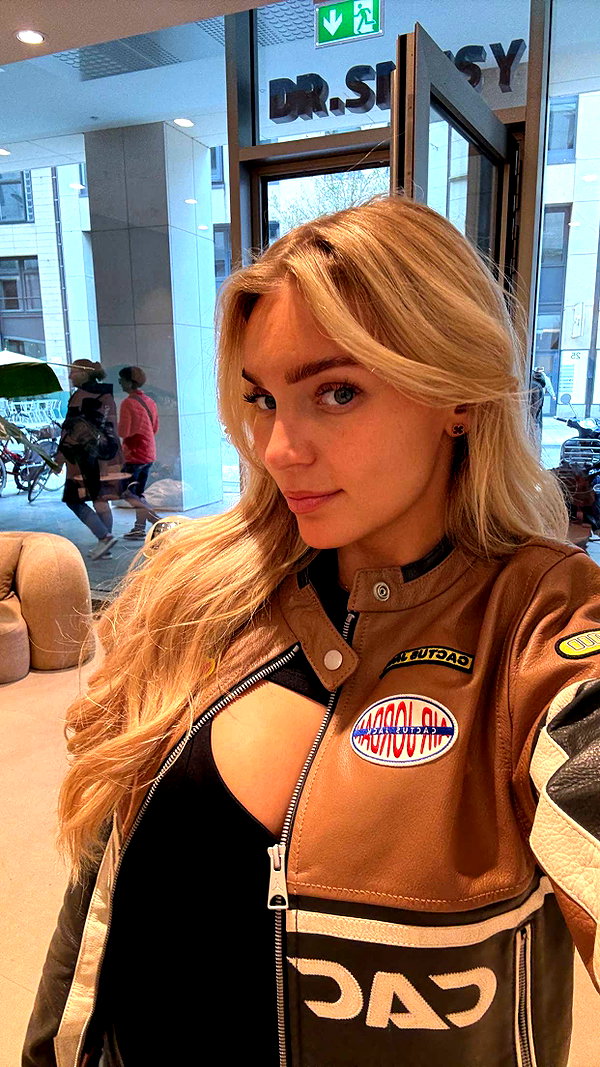 alexissshv snapchat image archive image