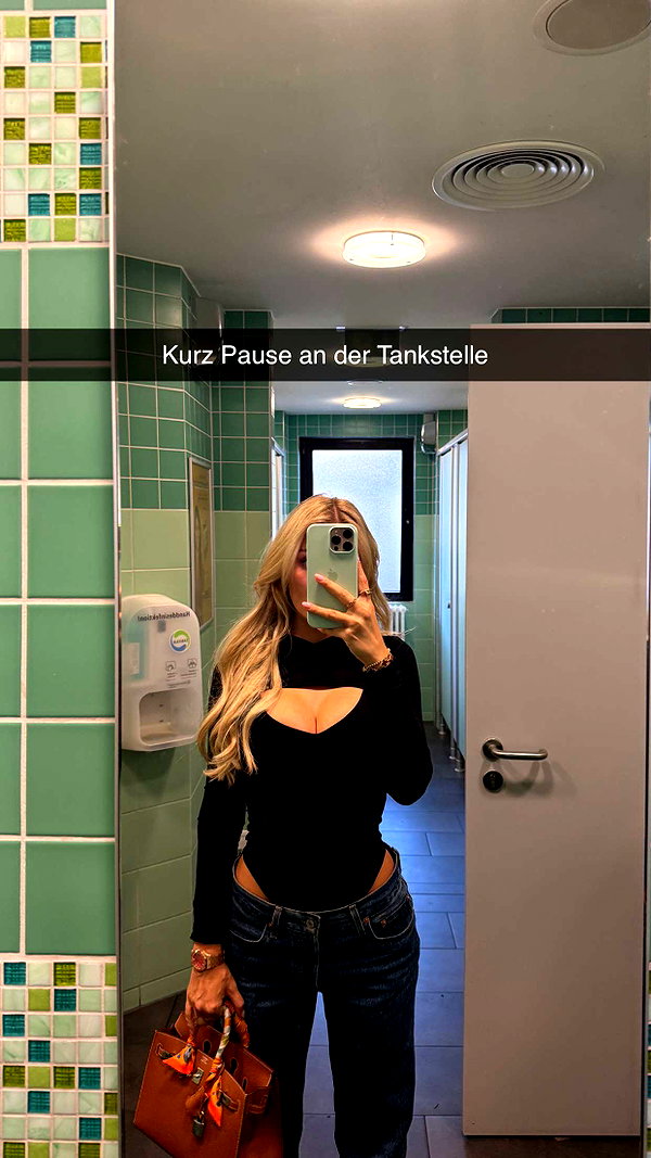 alexissshv snapchat image archive image
