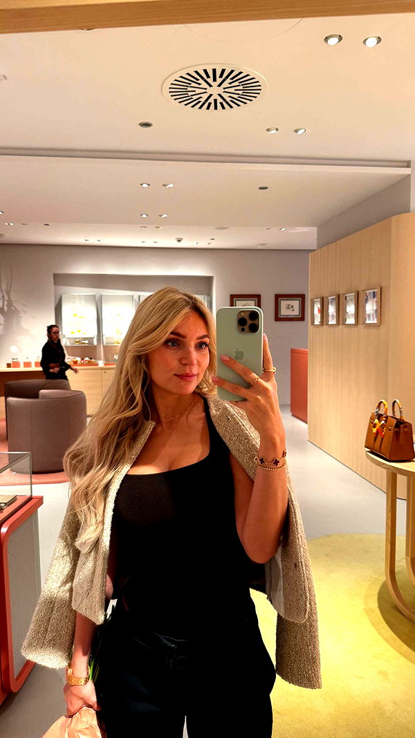 alexissshv snapchat image archive image