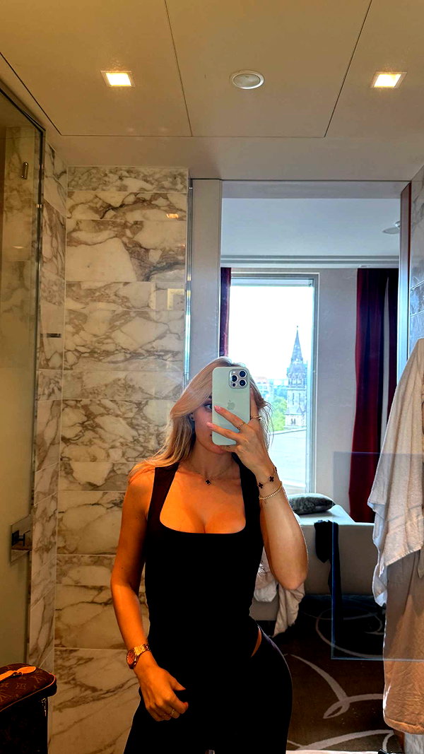 alexissshv snapchat image archive image