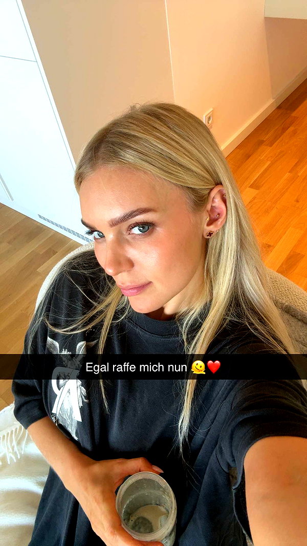 alexissshv snapchat image archive image