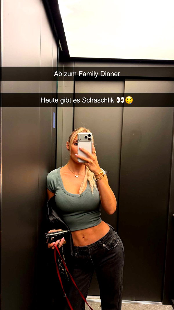alexissshv snapchat image archive image
