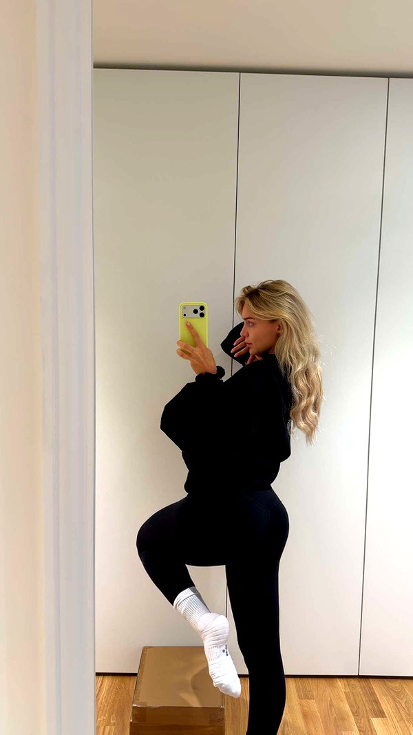 alexissshv snapchat image archive image