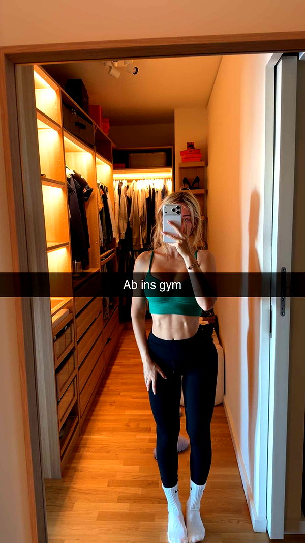 alexissshv snapchat image archive image