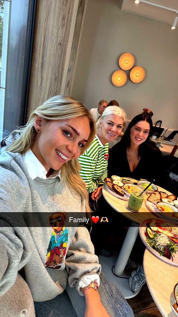 alexissshv snapchat image archive image