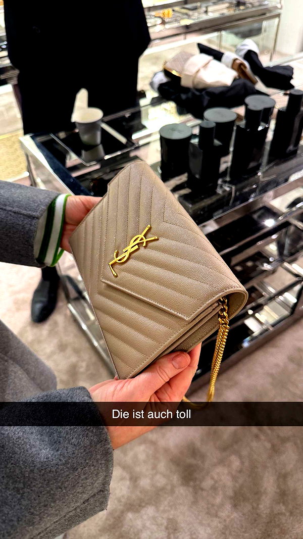alexissshv snapchat image archive image