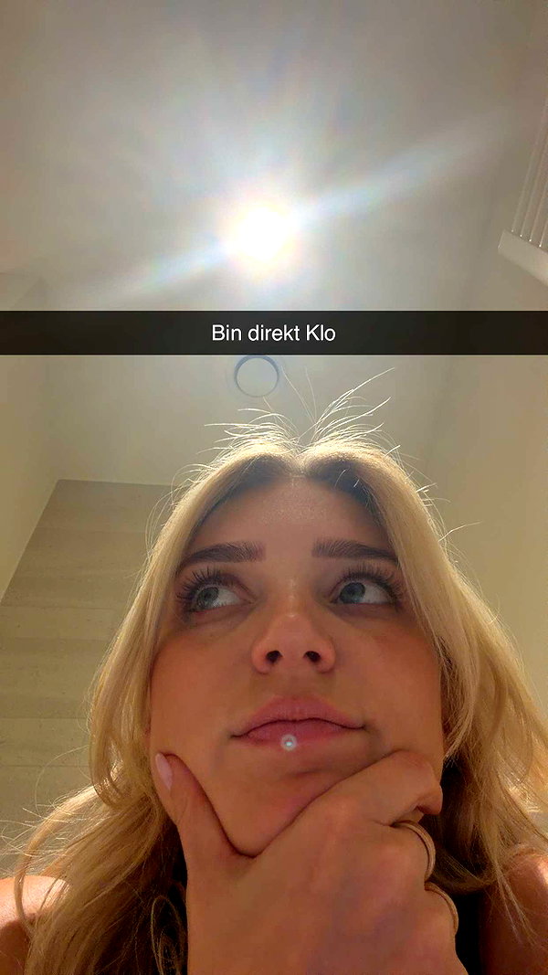 alexissshv snapchat image archive image