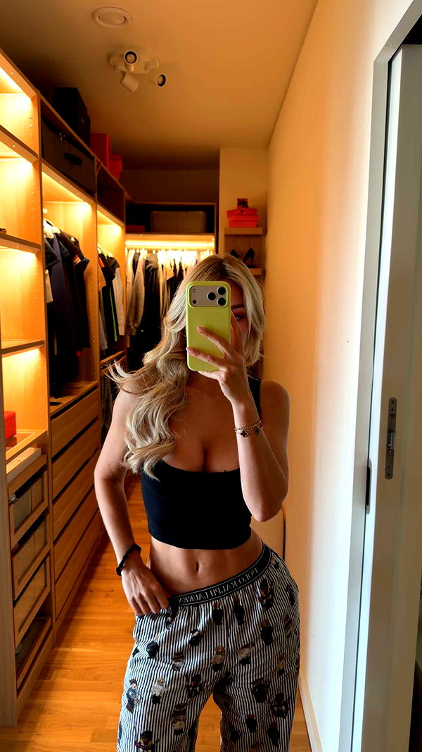 alexissshv snapchat image archive image
