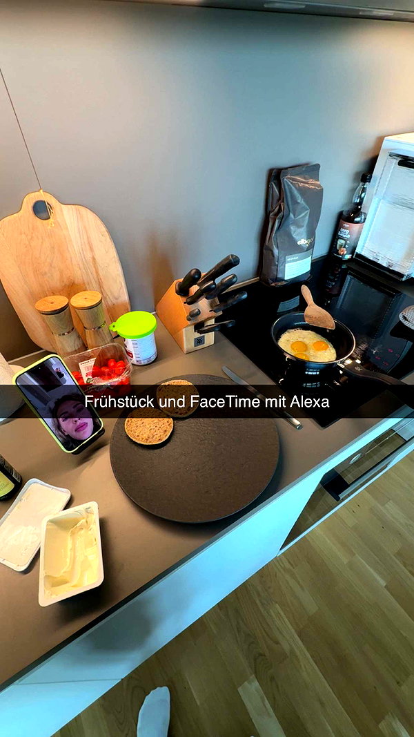 alexissshv snapchat image archive image