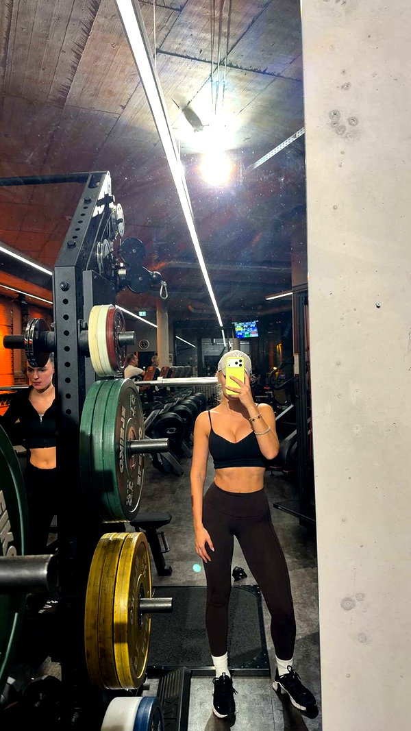 alexissshv snapchat image archive image