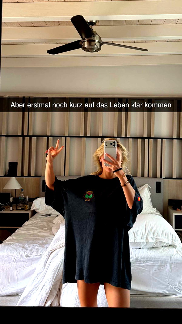 alexissshv snapchat image archive image