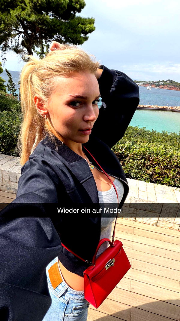 alexissshv snapchat image archive image