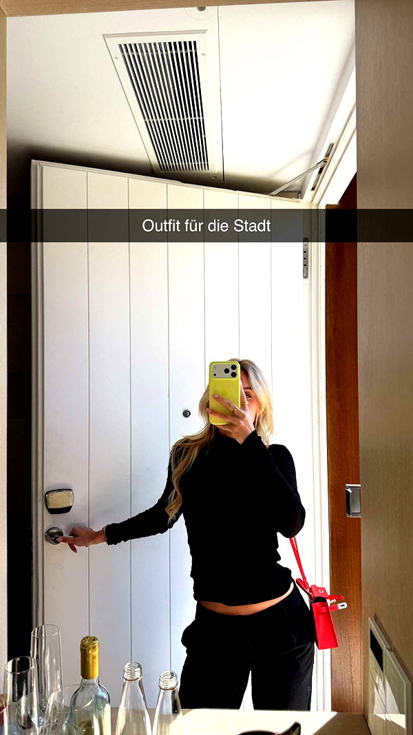alexissshv snapchat image archive image