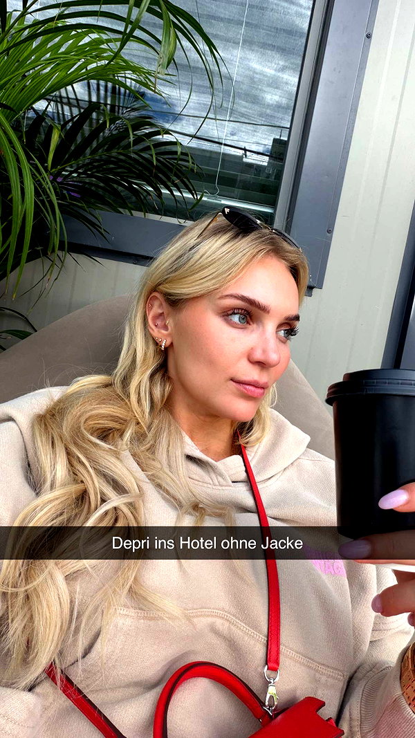 alexissshv snapchat image archive image