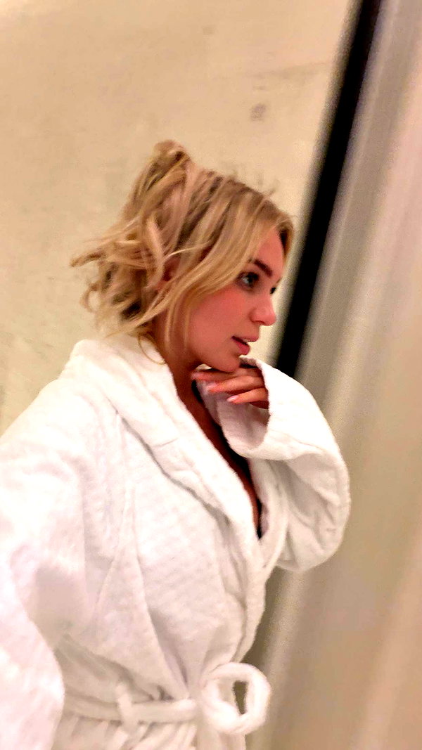 alexissshv snapchat image archive image