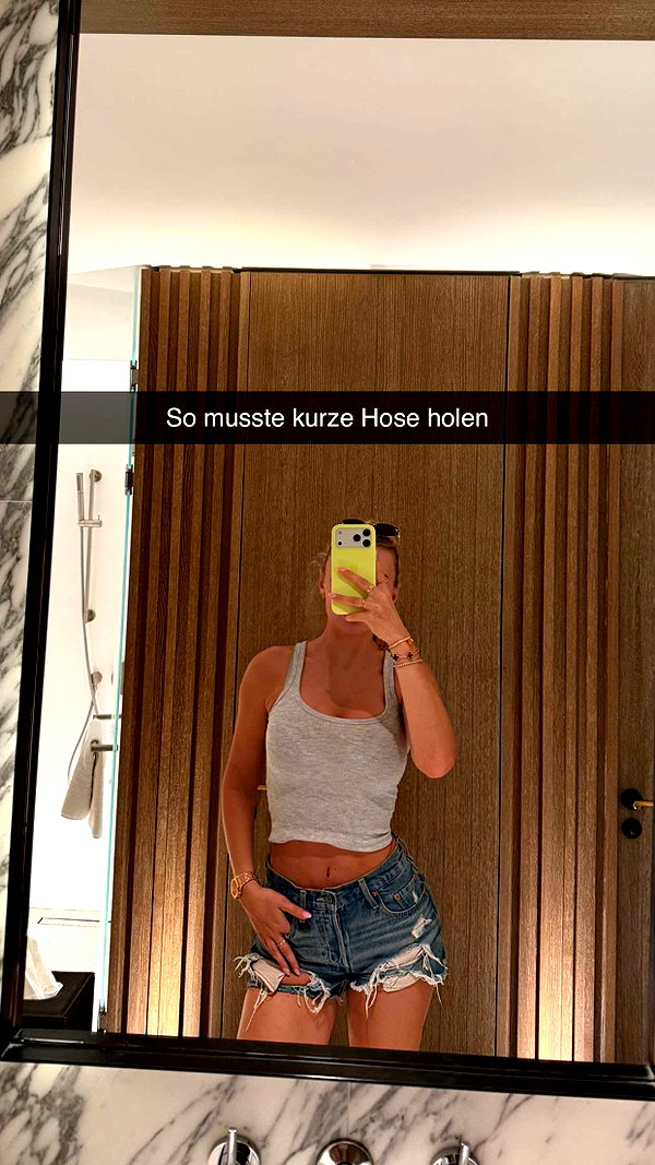 alexissshv snapchat image archive image