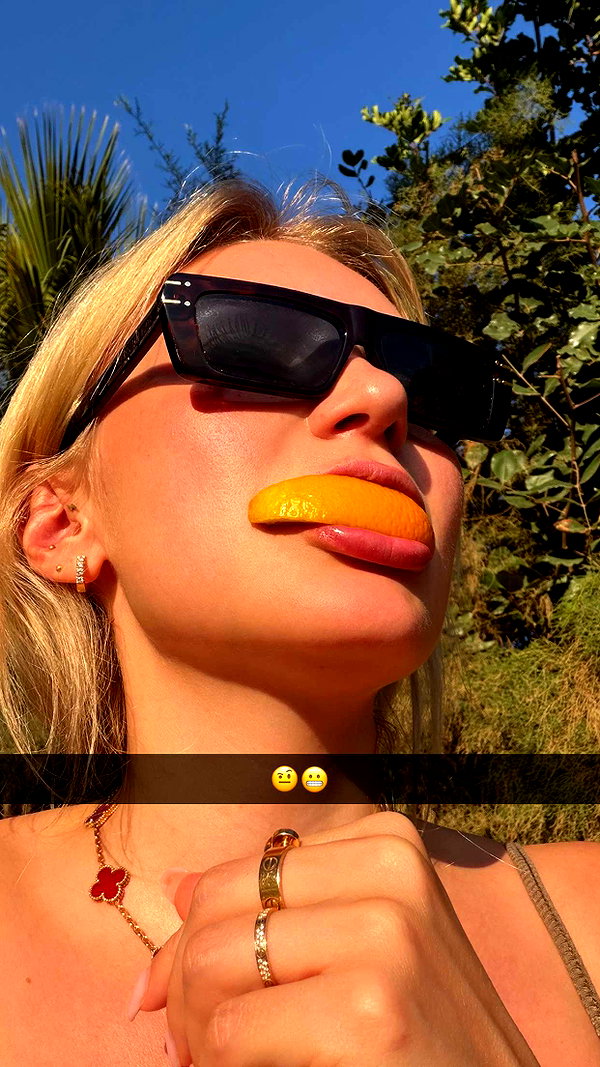 alexissshv snapchat image archive image