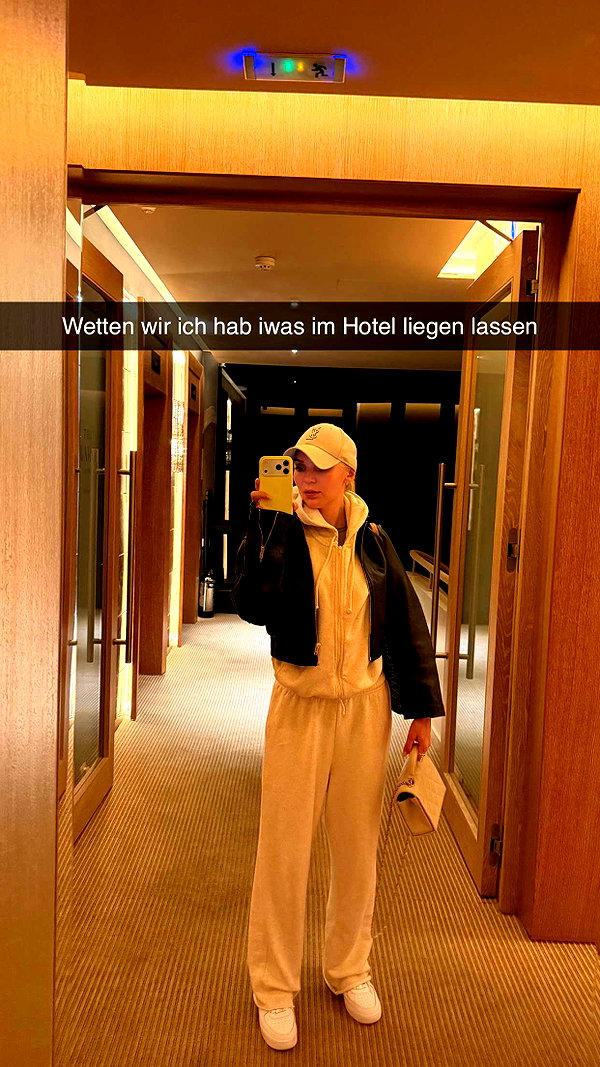 alexissshv snapchat image archive image