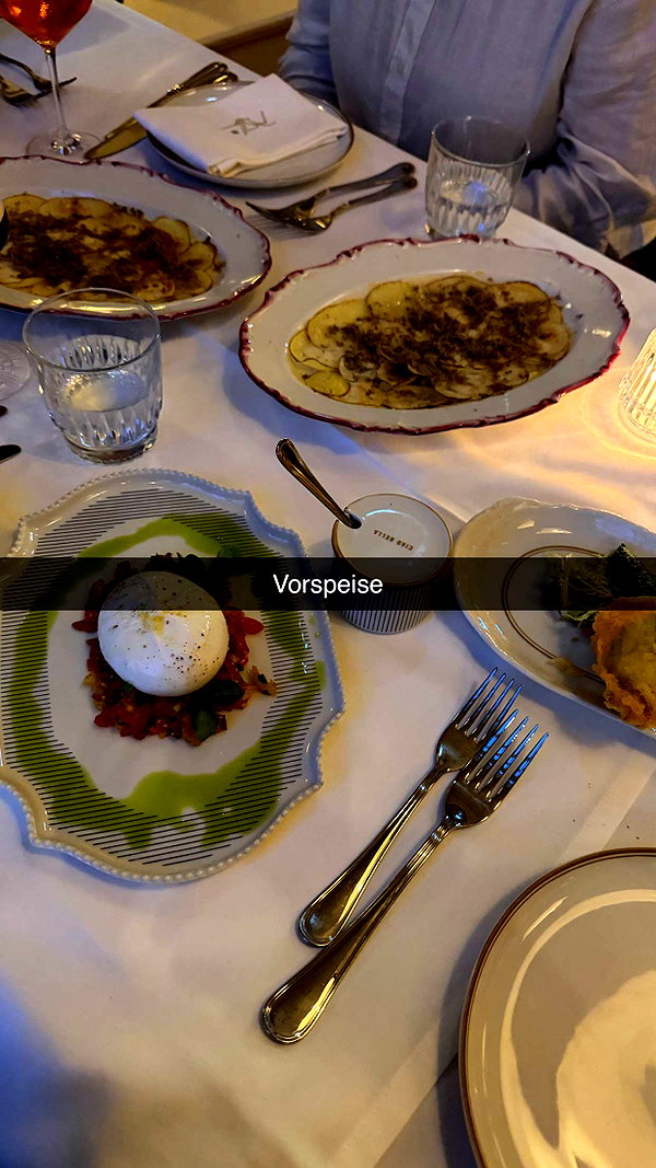 alexissshv snapchat image archive image
