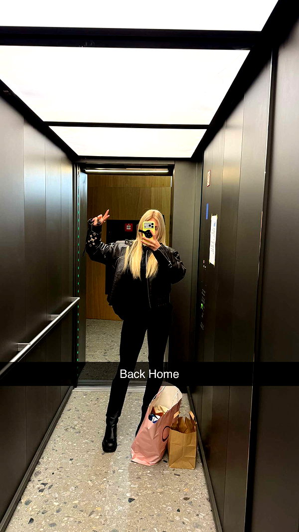 alexissshv snapchat image archive image