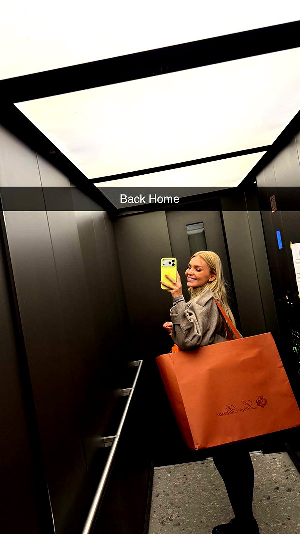 alexissshv snapchat image archive image