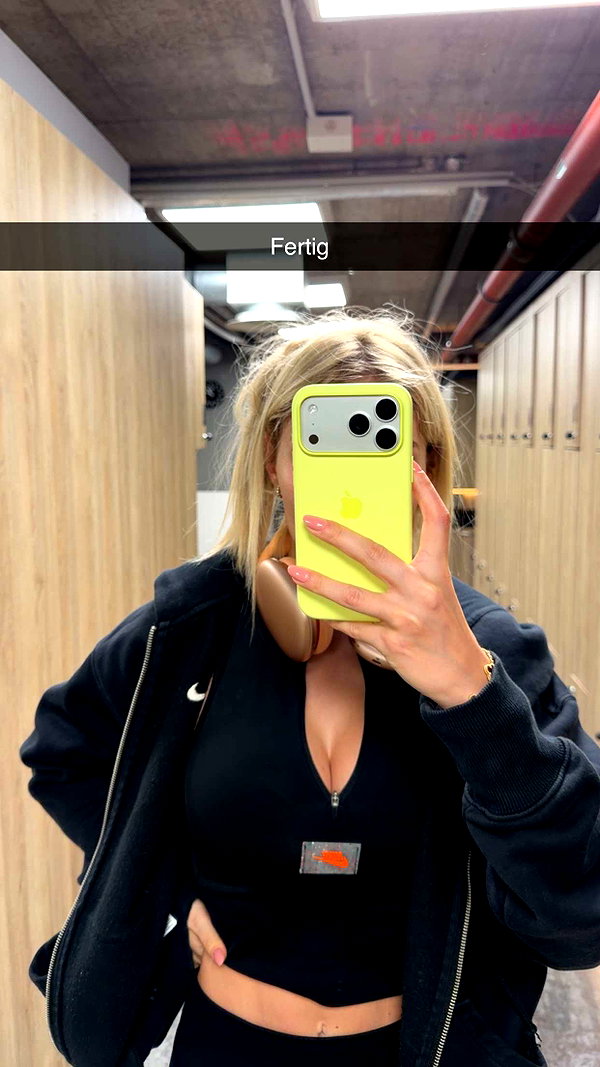 alexissshv snapchat image archive image
