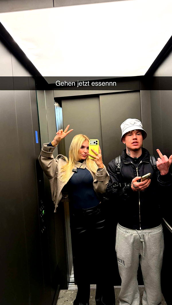 alexissshv snapchat image archive image