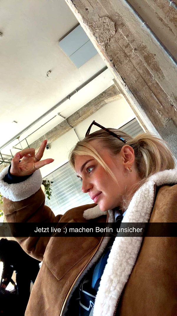 alexissshv snapchat image archive image