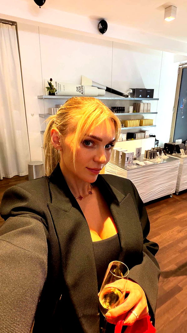alexissshv snapchat image archive image