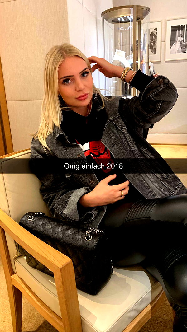alexissshv snapchat image archive image