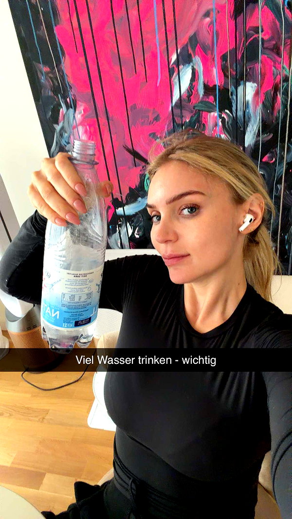 alexissshv snapchat image archive image