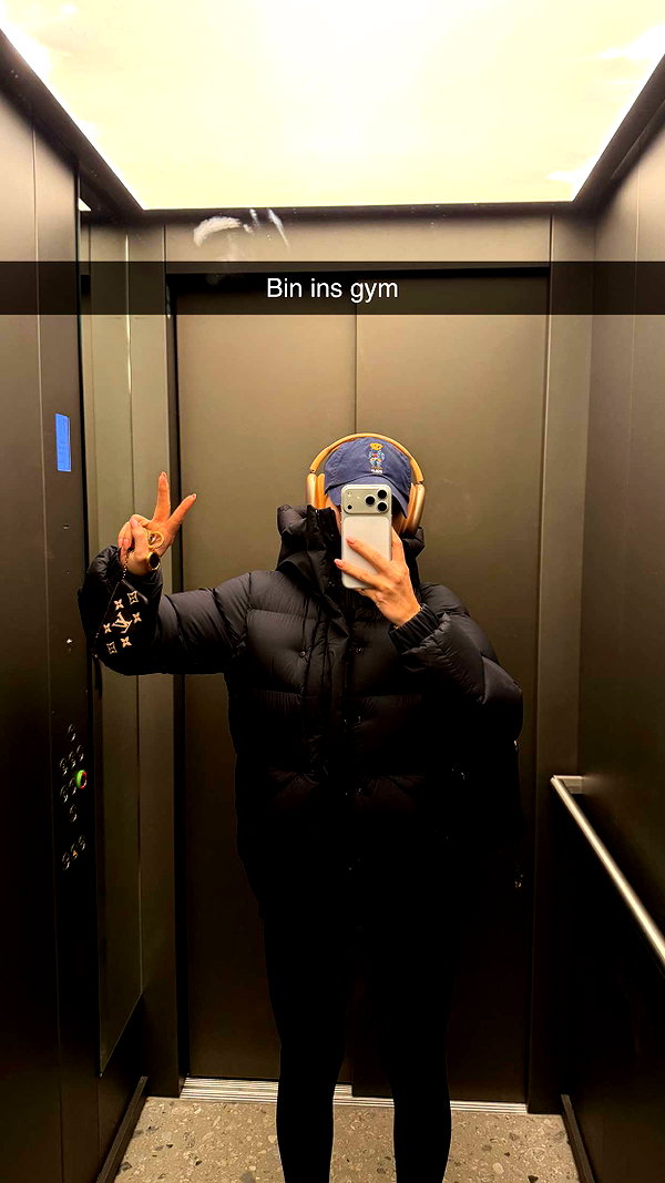 alexissshv snapchat image archive image