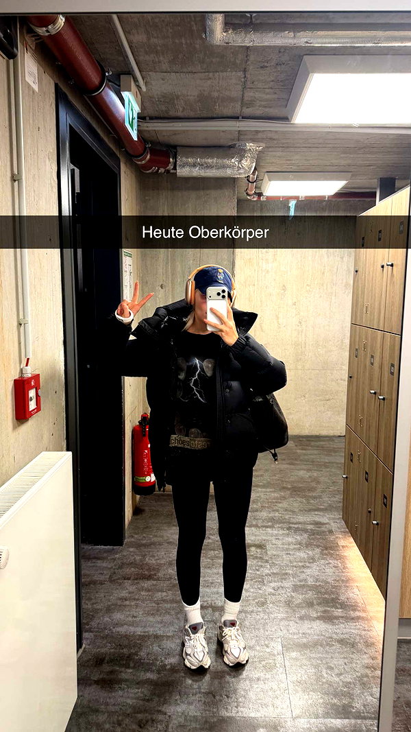 alexissshv snapchat image archive image