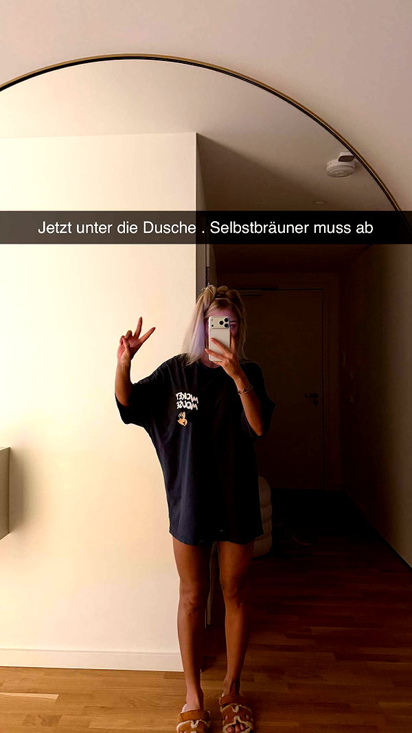 alexissshv snapchat image archive image