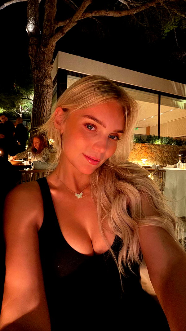 alexissshv snapchat image archive image
