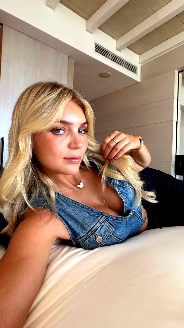 alexissshv snapchat image archive image