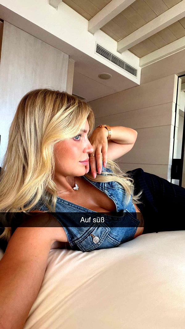 alexissshv snapchat image archive image