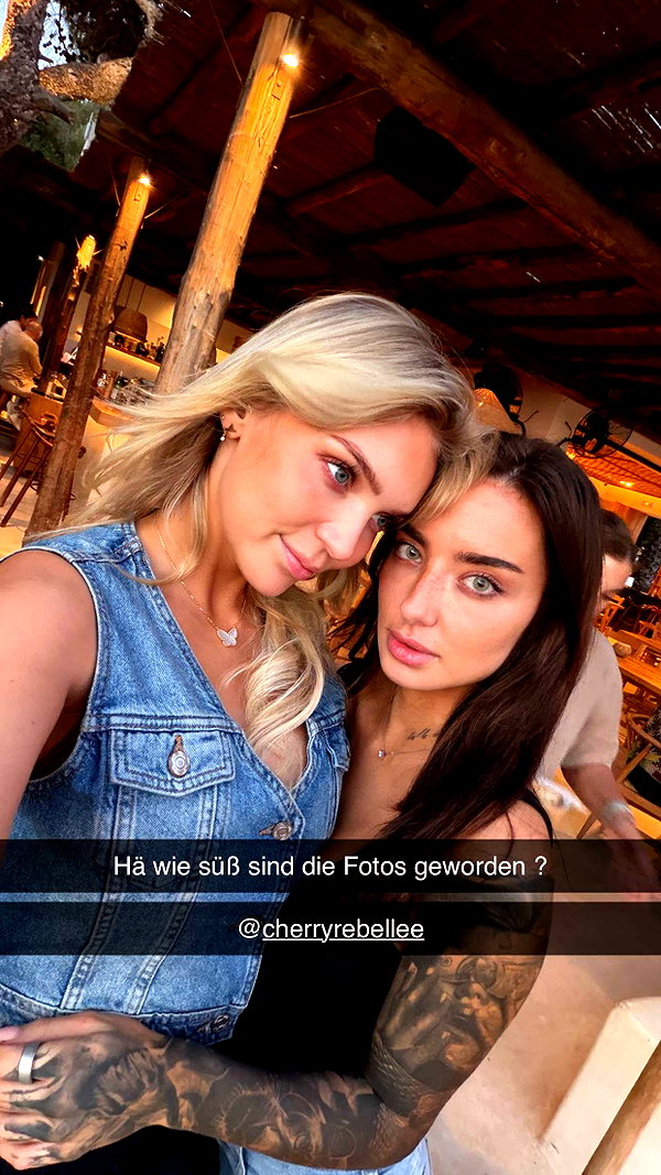 alexissshv snapchat image archive image