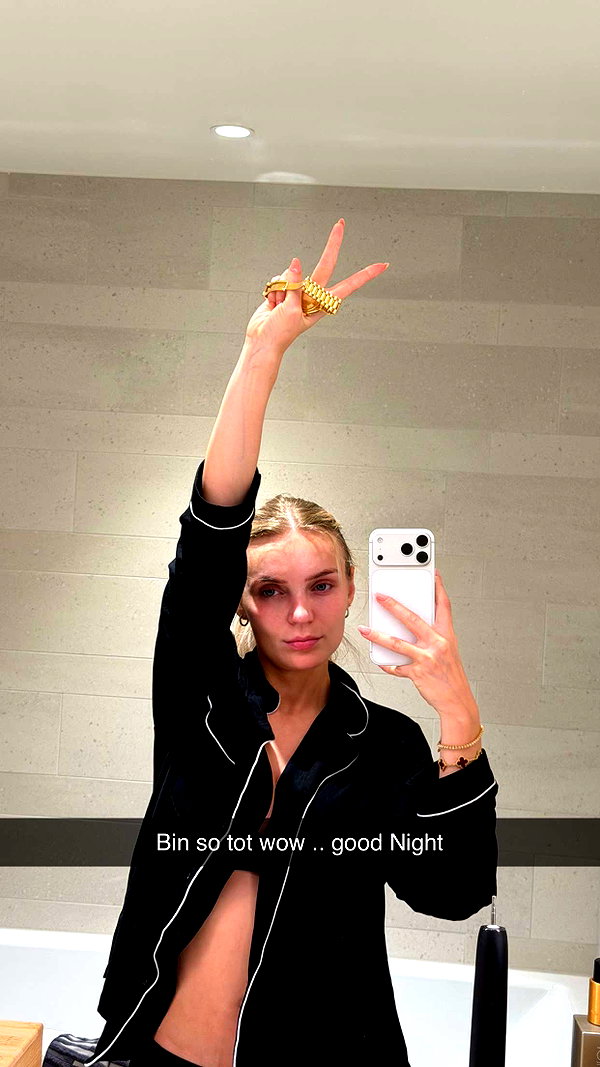 alexissshv snapchat image archive image