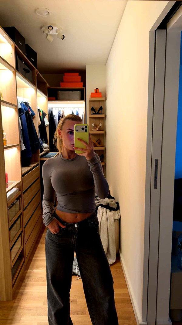 alexissshv snapchat image archive image