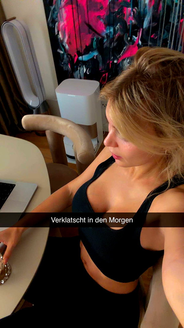alexissshv snapchat image archive image