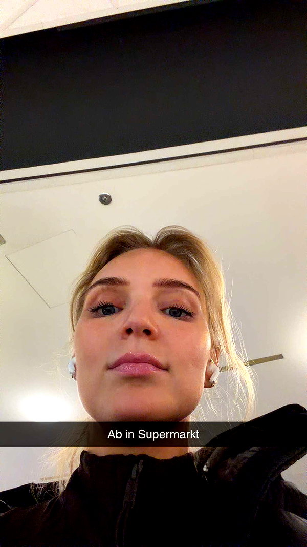alexissshv snapchat image archive image