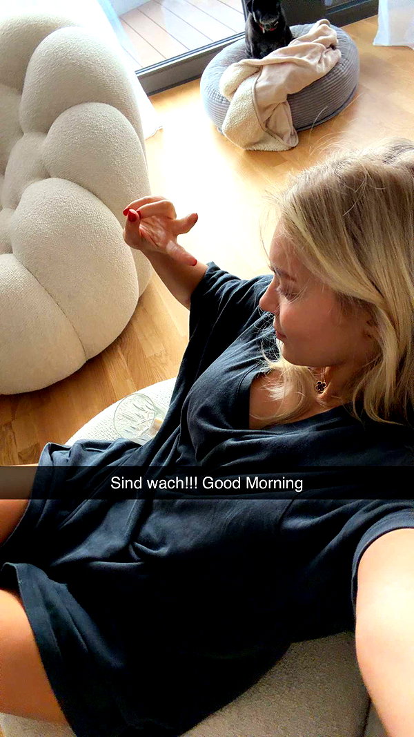 alexissshv snapchat image archive image
