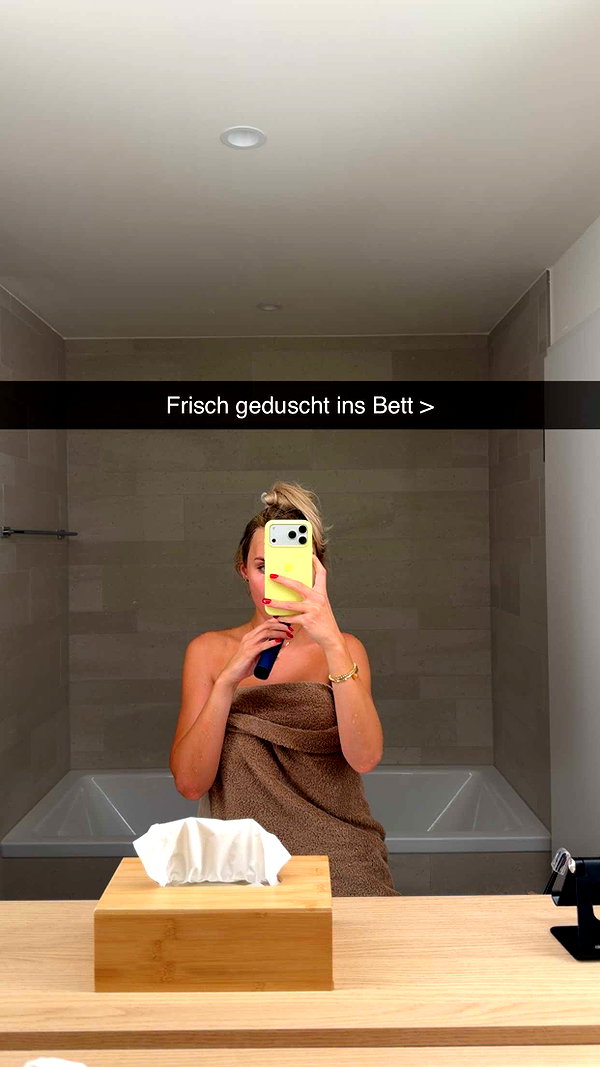 alexissshv snapchat image archive image